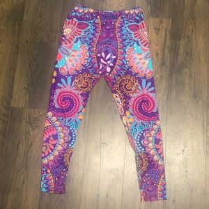 Women’s Spandex Pants in vibrant paisley pattern (purple, pink, turquoise, +)